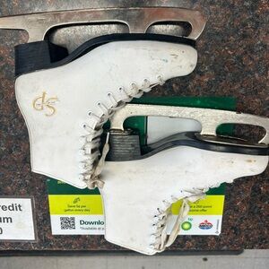 CCM Pirouette Jamie Sale & David Pelletier SP model